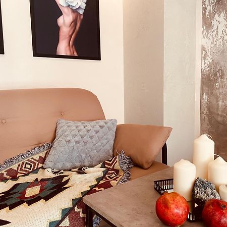 Studio Lux Loft On Victory Street In The City Center Vinnitsja Eksteriør billede