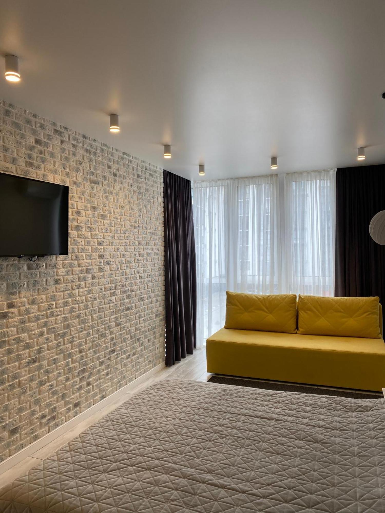 Studio Lux Loft On Victory Street In The City Center Vinnitsja Eksteriør billede